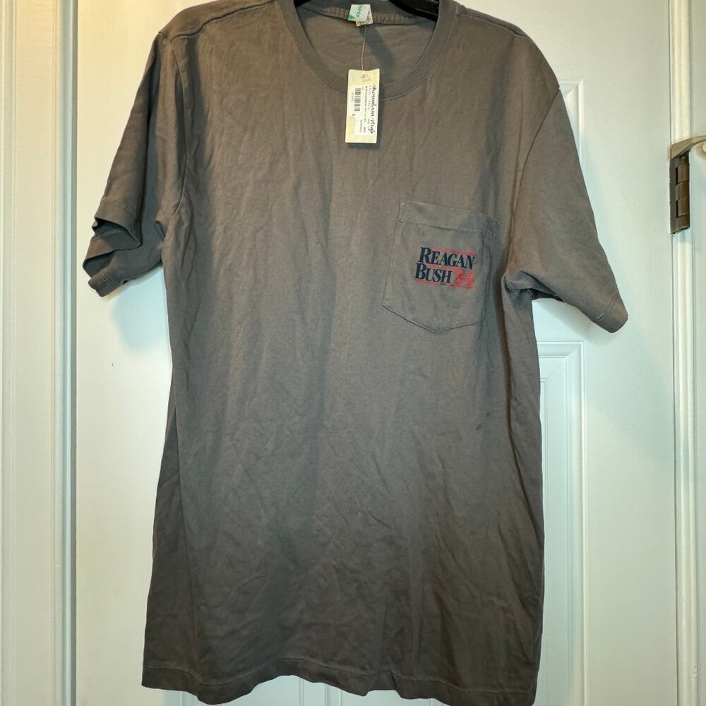 Mountain High Outfitters Reagan Bush '84 Pocket Tee Medium